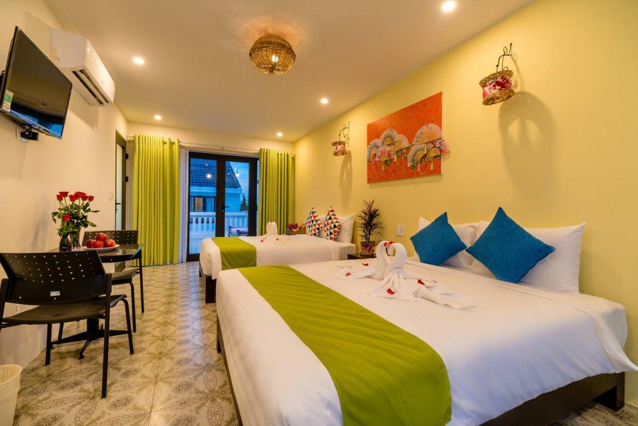 Sunny Riverside Homestay Хойан Экстерьер фото