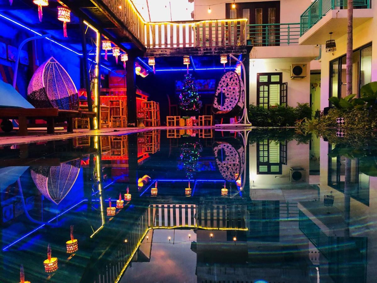 Sunny Riverside Homestay Хойан Экстерьер фото