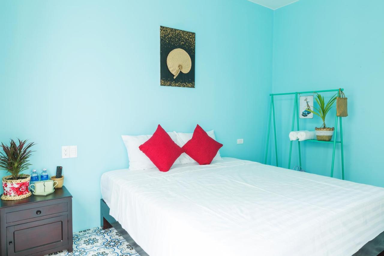 Sunny Riverside Homestay Хойан Экстерьер фото